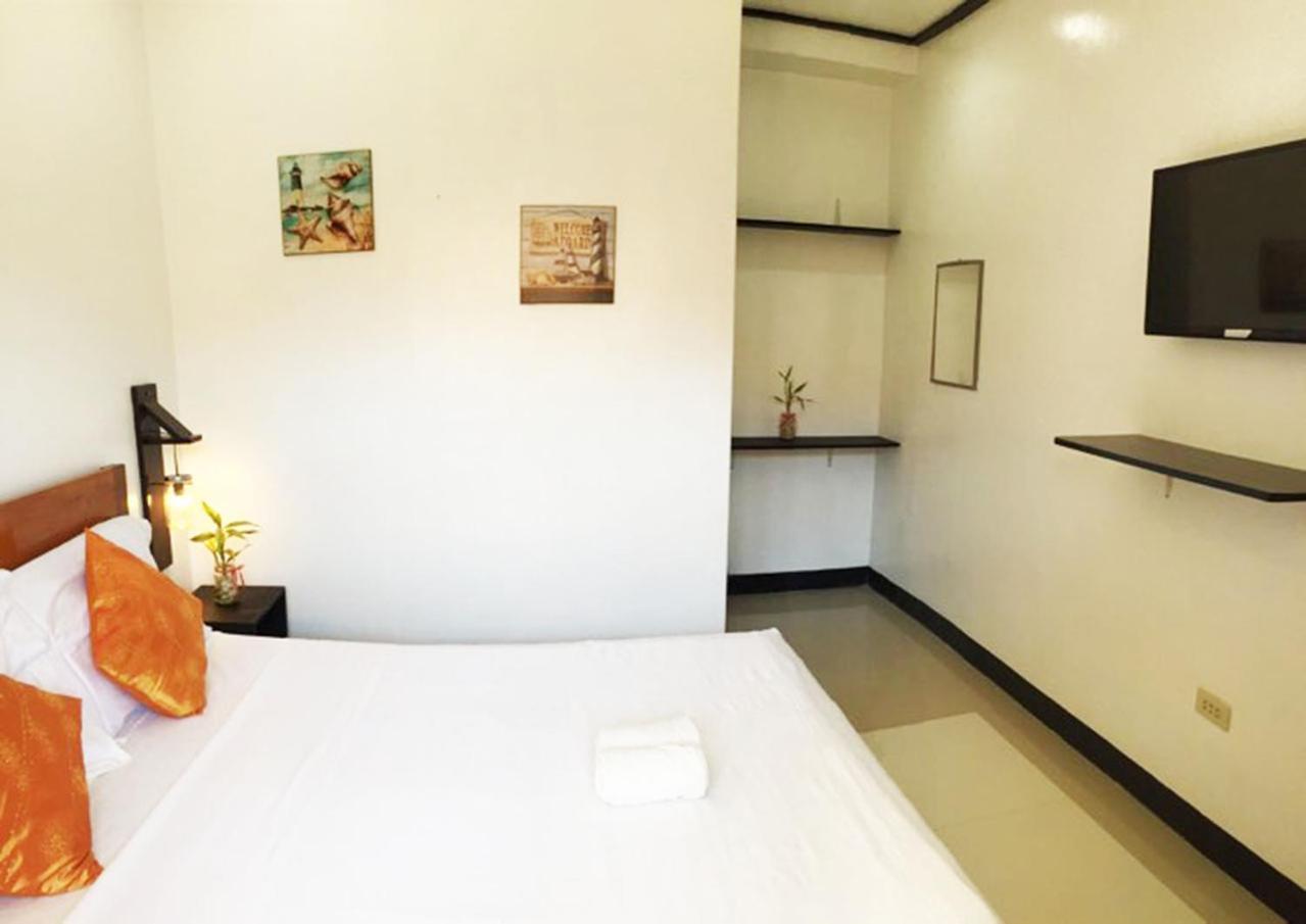 A&J Pension Puerto Princesa Ngoại thất bức ảnh