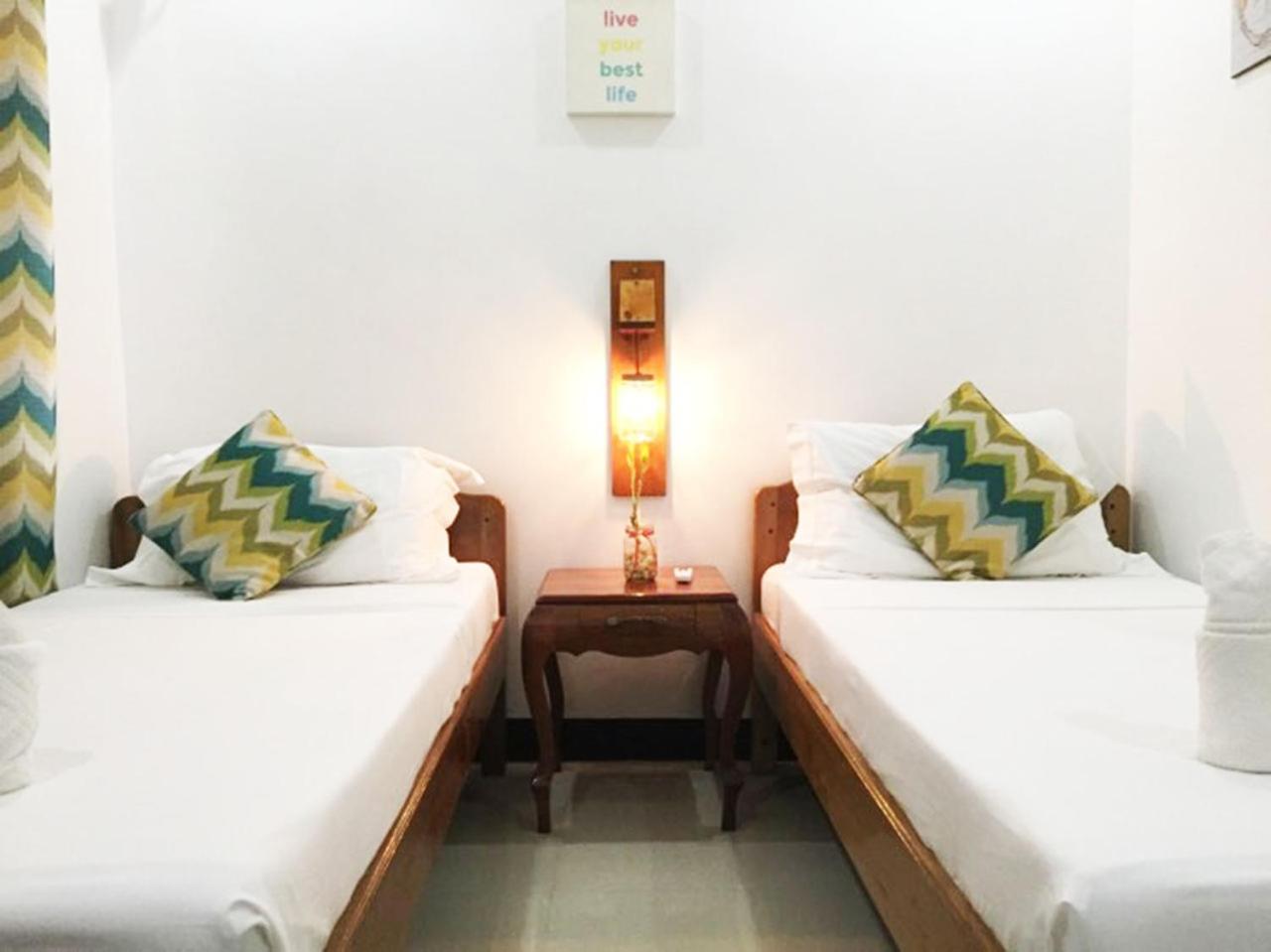 A&J Pension Puerto Princesa Ngoại thất bức ảnh